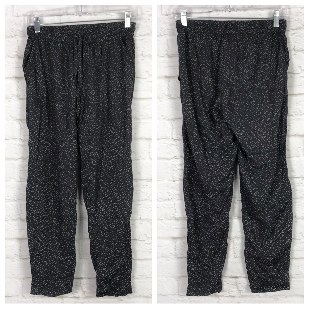 Susina Gray Dainty Floral Rayon Sleep Lounge Pants